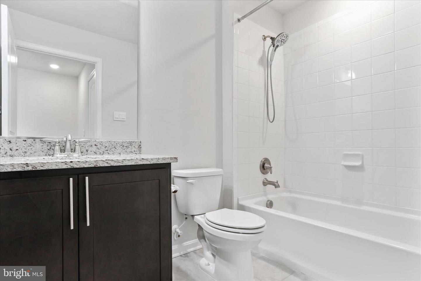 101 Brookside Ln Property Photo 32