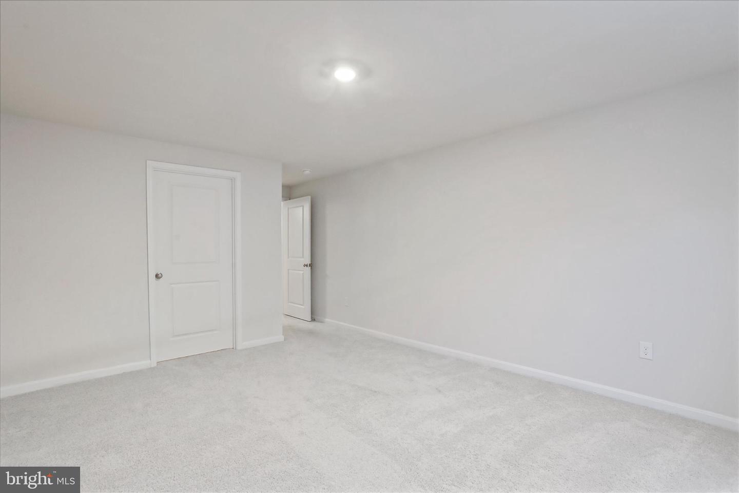 101 Brookside Ln Property Photo 33
