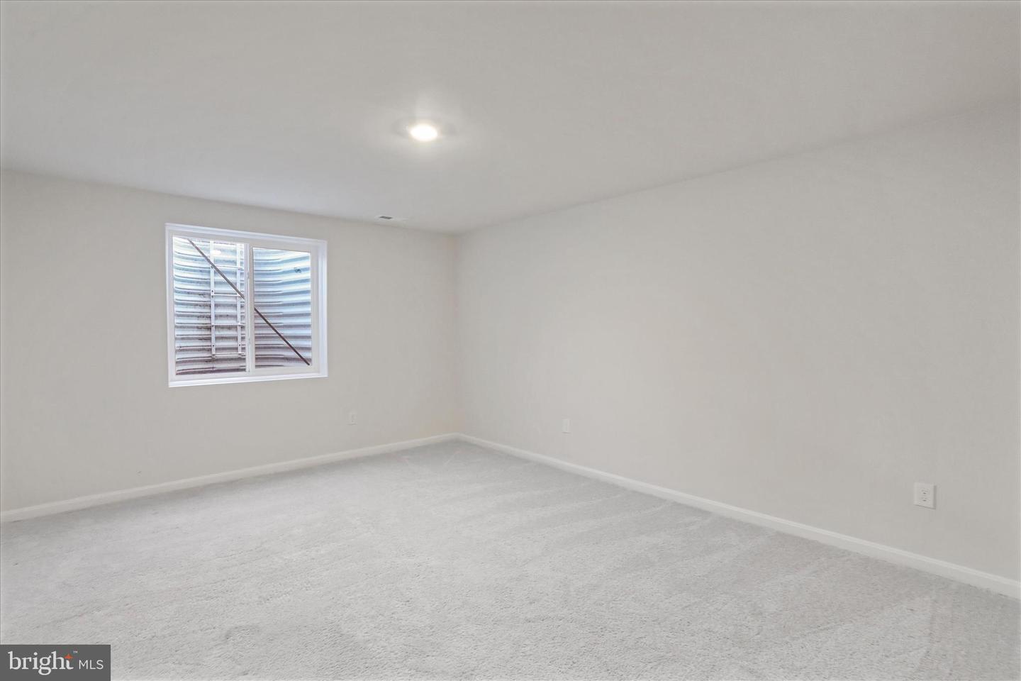 101 Brookside Ln Property Photo 38