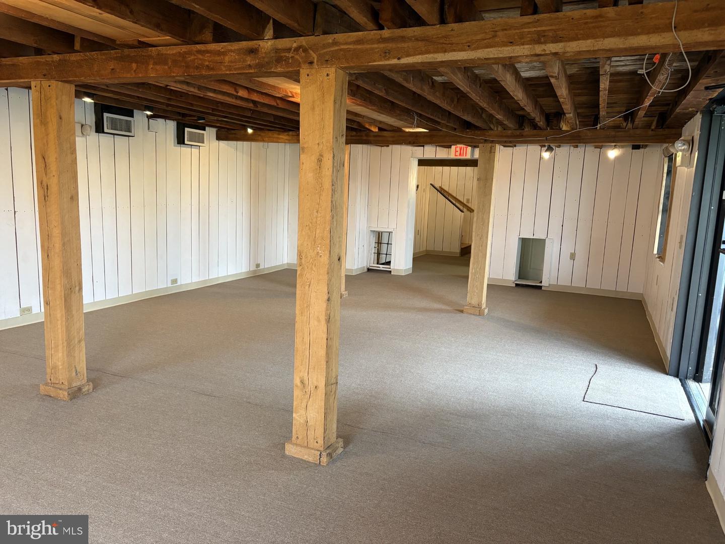 202 E Main St #rear Property Photo 8