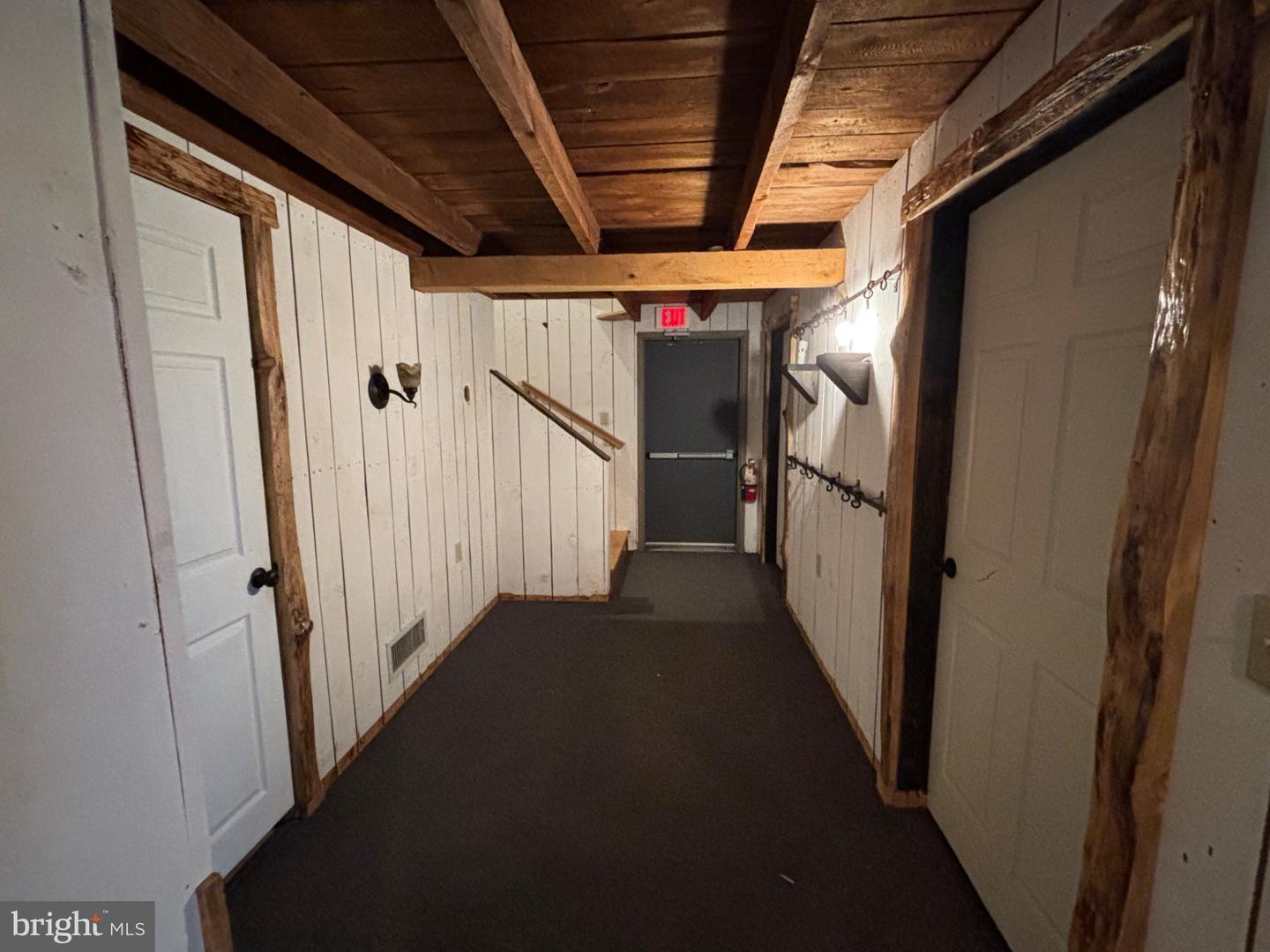 202 E Main St #rear Property Photo 18