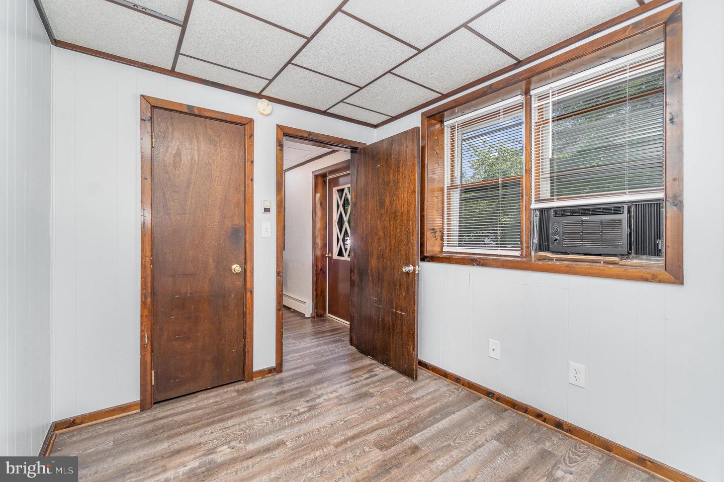 31 E Water St Property Photo 6