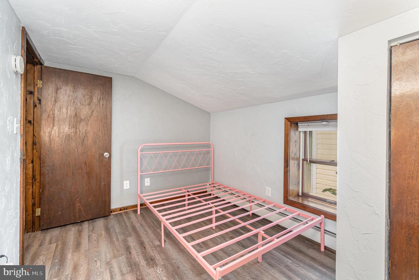 31 E Water St Property Photo 18