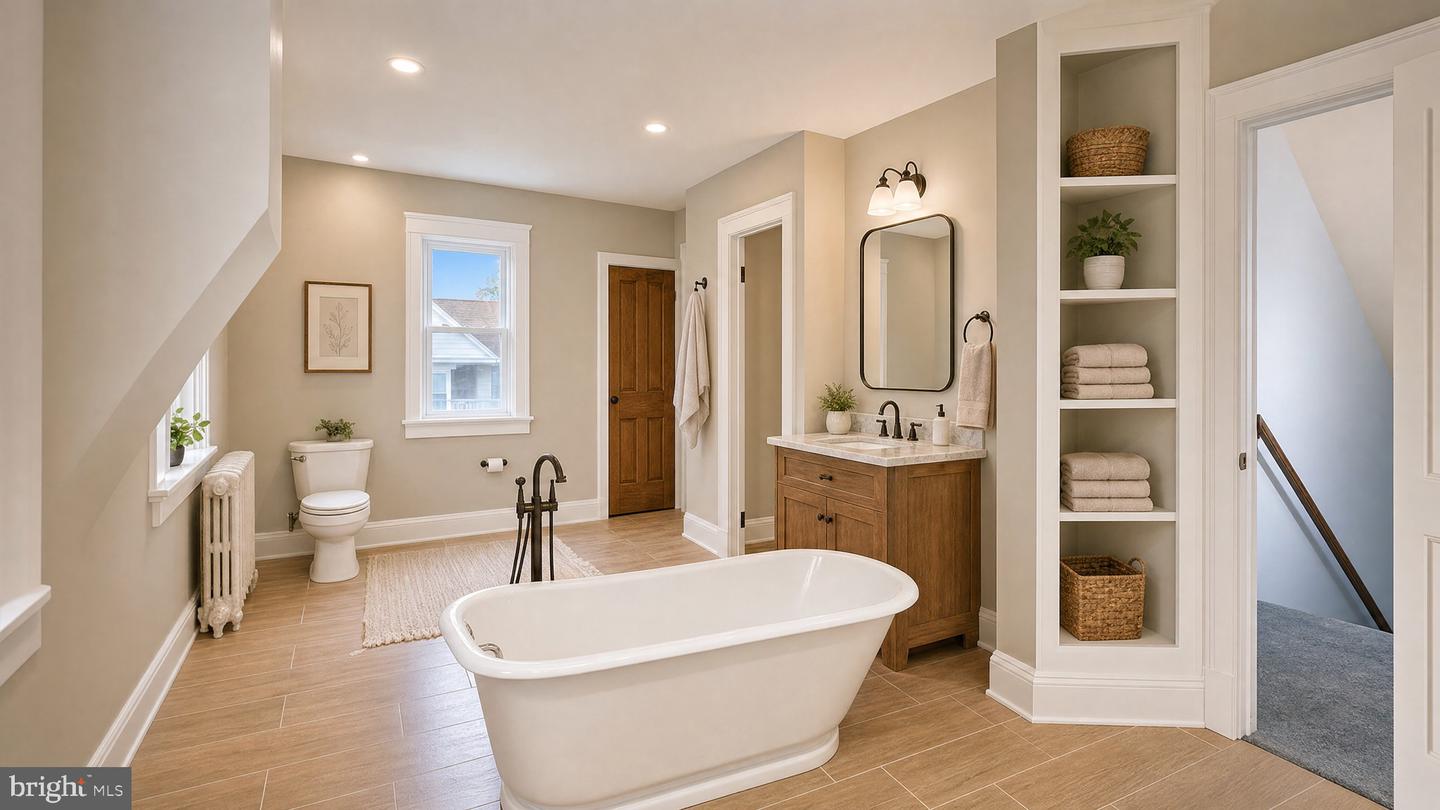17 Penn St Property Photo 6
