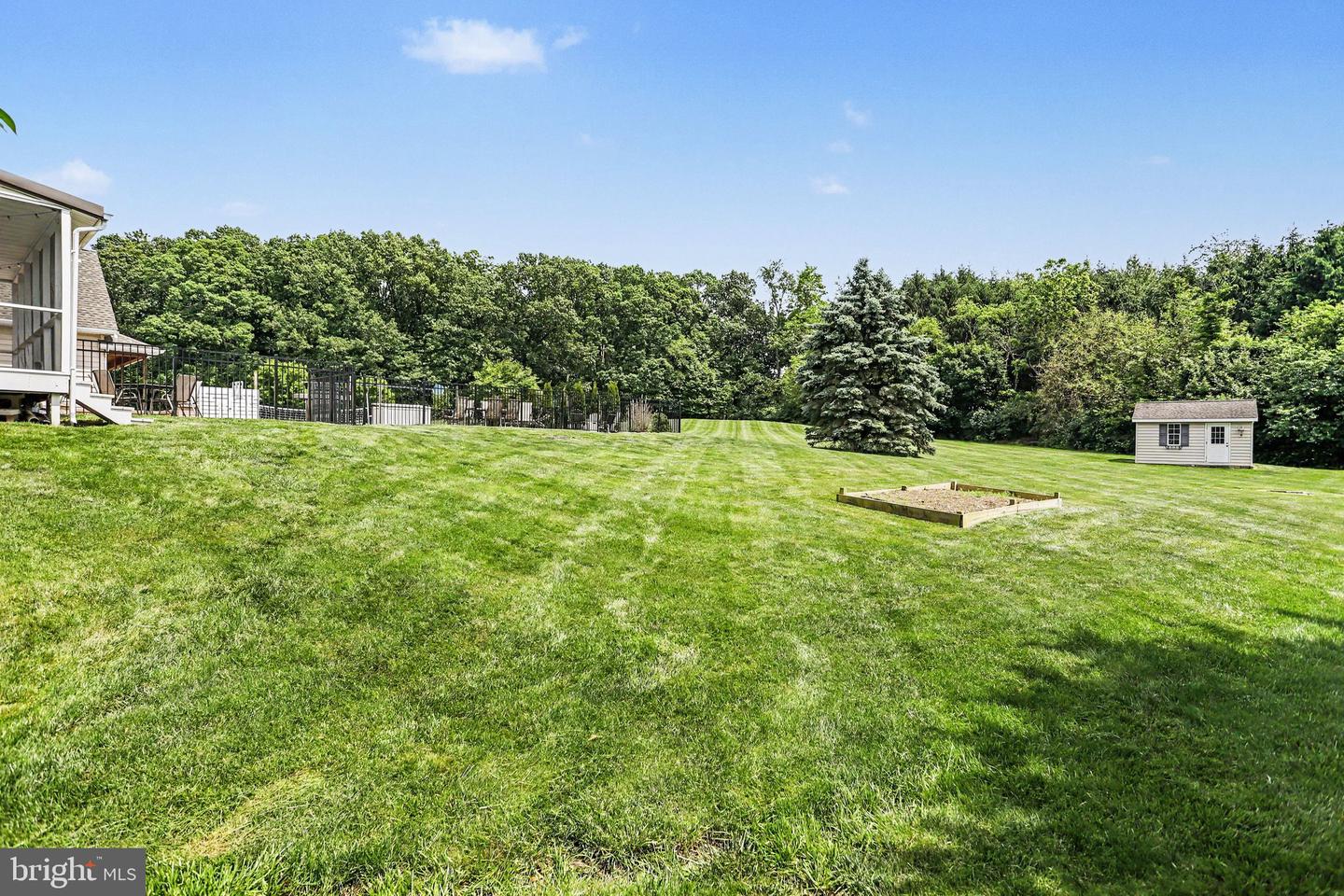 57 E Summit Dr Property Photo 42