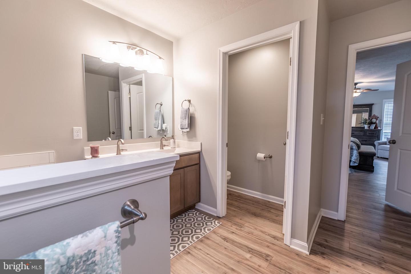 141 Oxford Blvd Property Photo 17