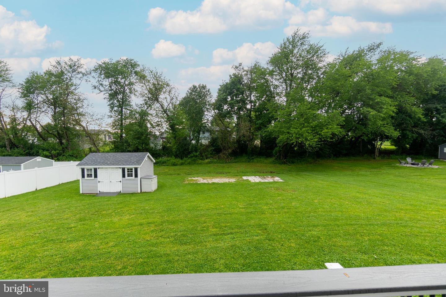 141 Oxford Blvd Property Photo 30