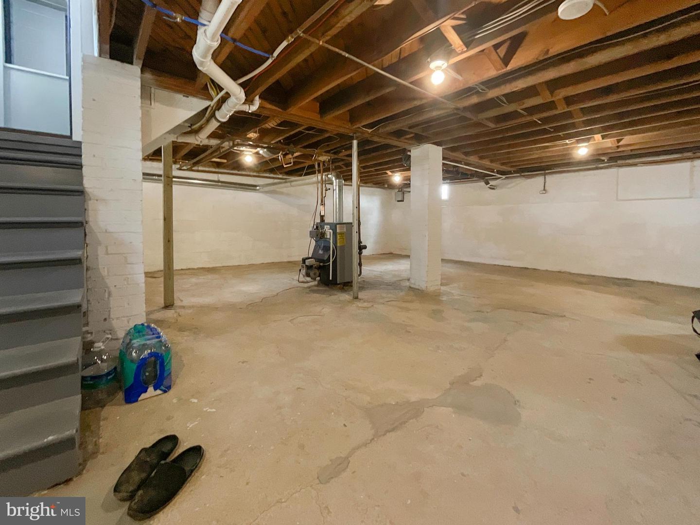 579 E King St Property Photo 37