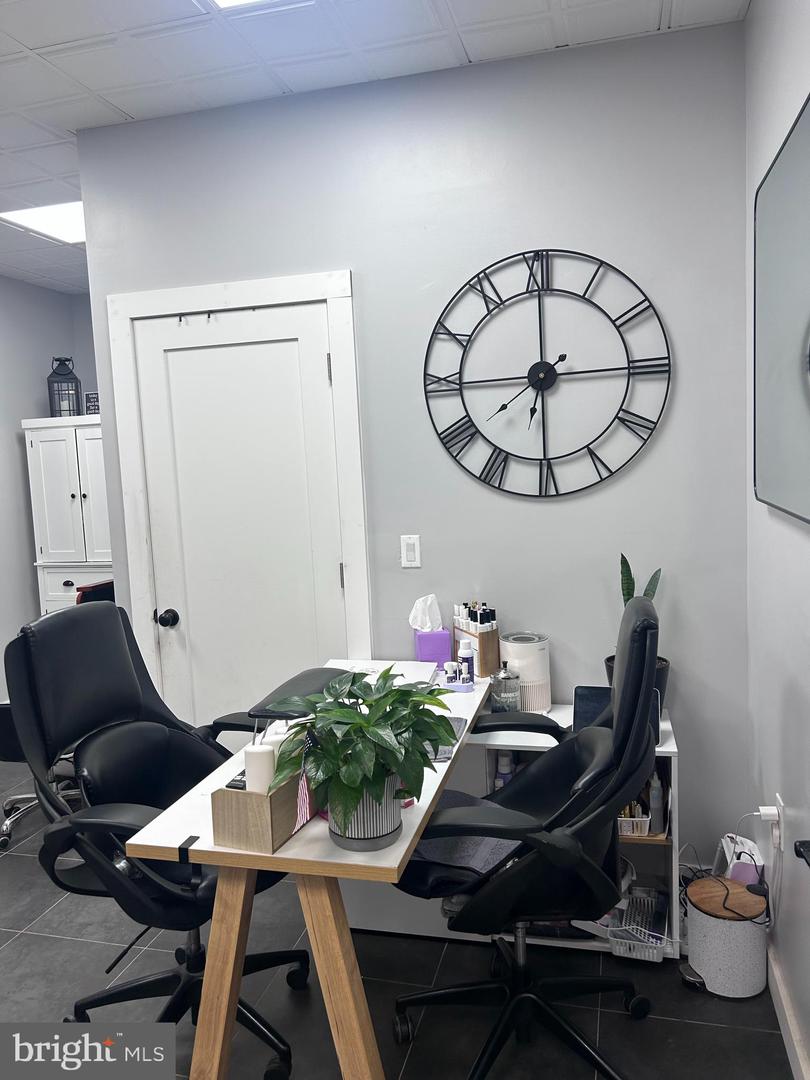 1400 Proline Pl #400 Property Photo 23