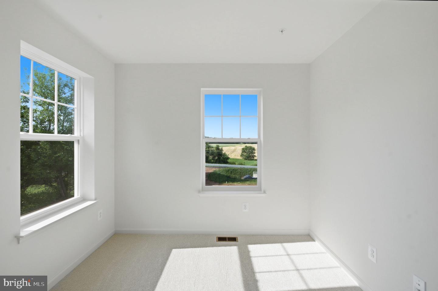 10 Magnolia Ct Property Photo 19