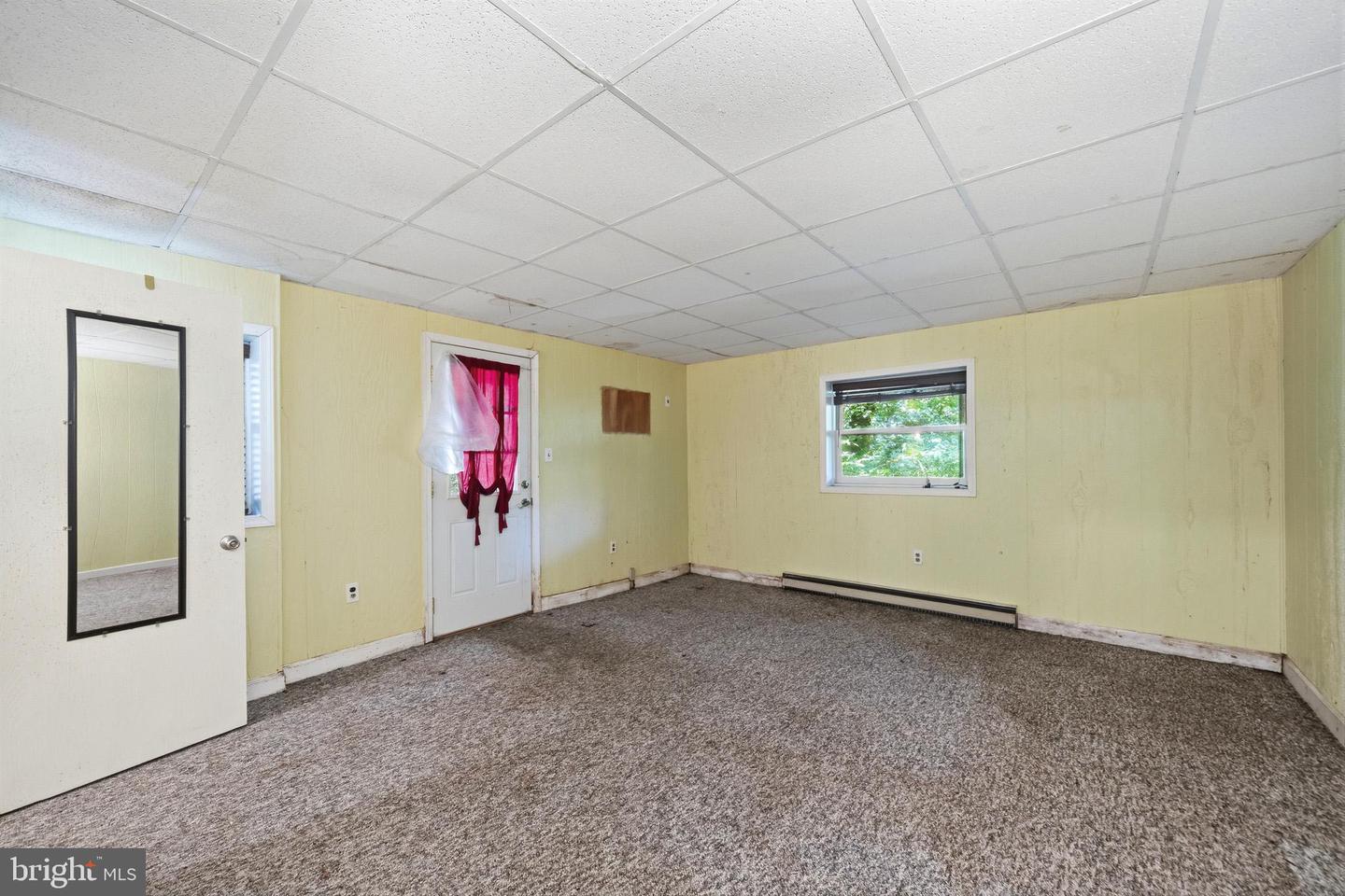 275 Hoffman Rd Property Photo 37