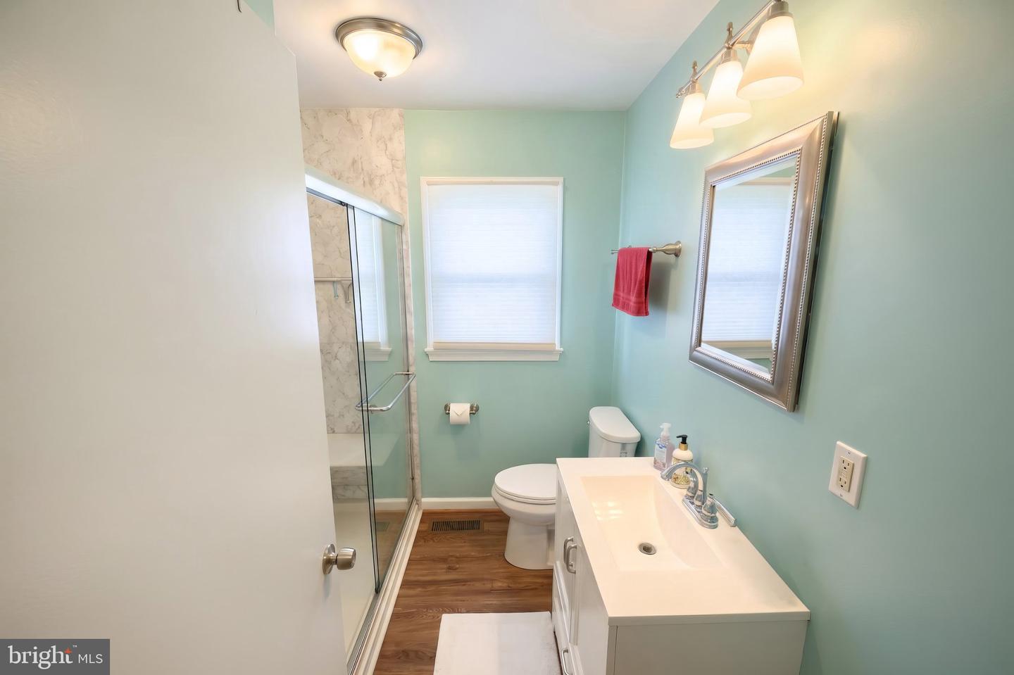 7 Elm Ave Property Photo 12