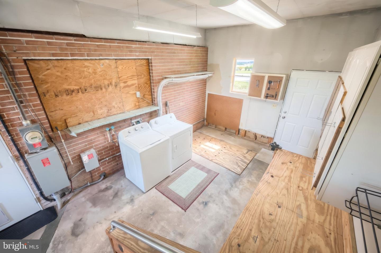 7 Elm Ave Property Photo 13