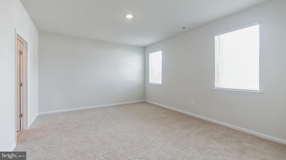 113 Elderberry Way Property Photo 4