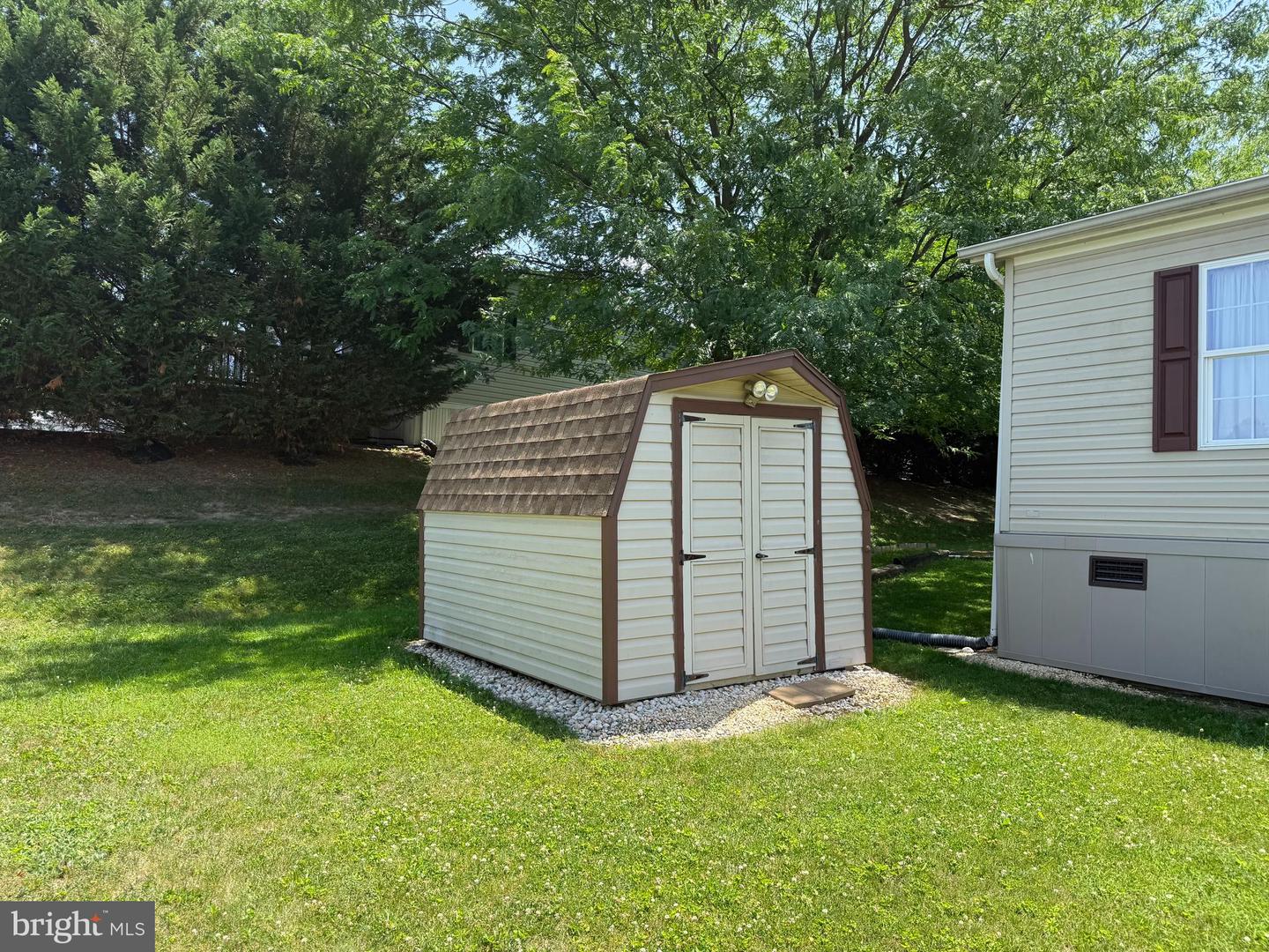 115 Raptor Dr Property Photo 22
