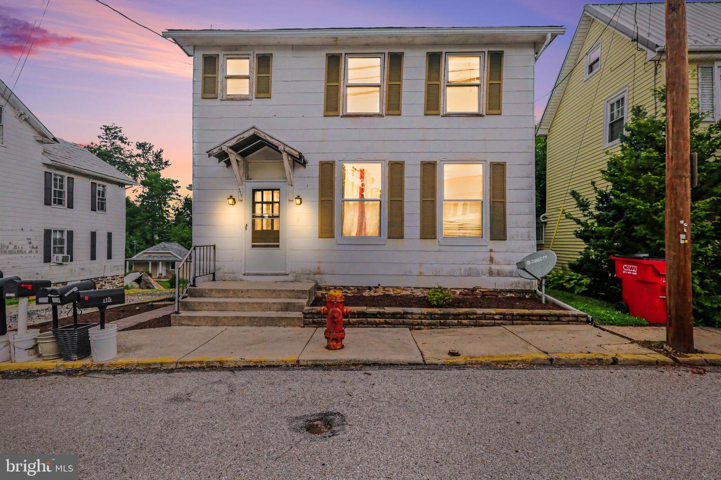 111 HARRISBURG ST