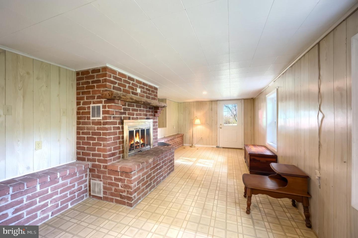 25 John Edward Dr Property Photo 41