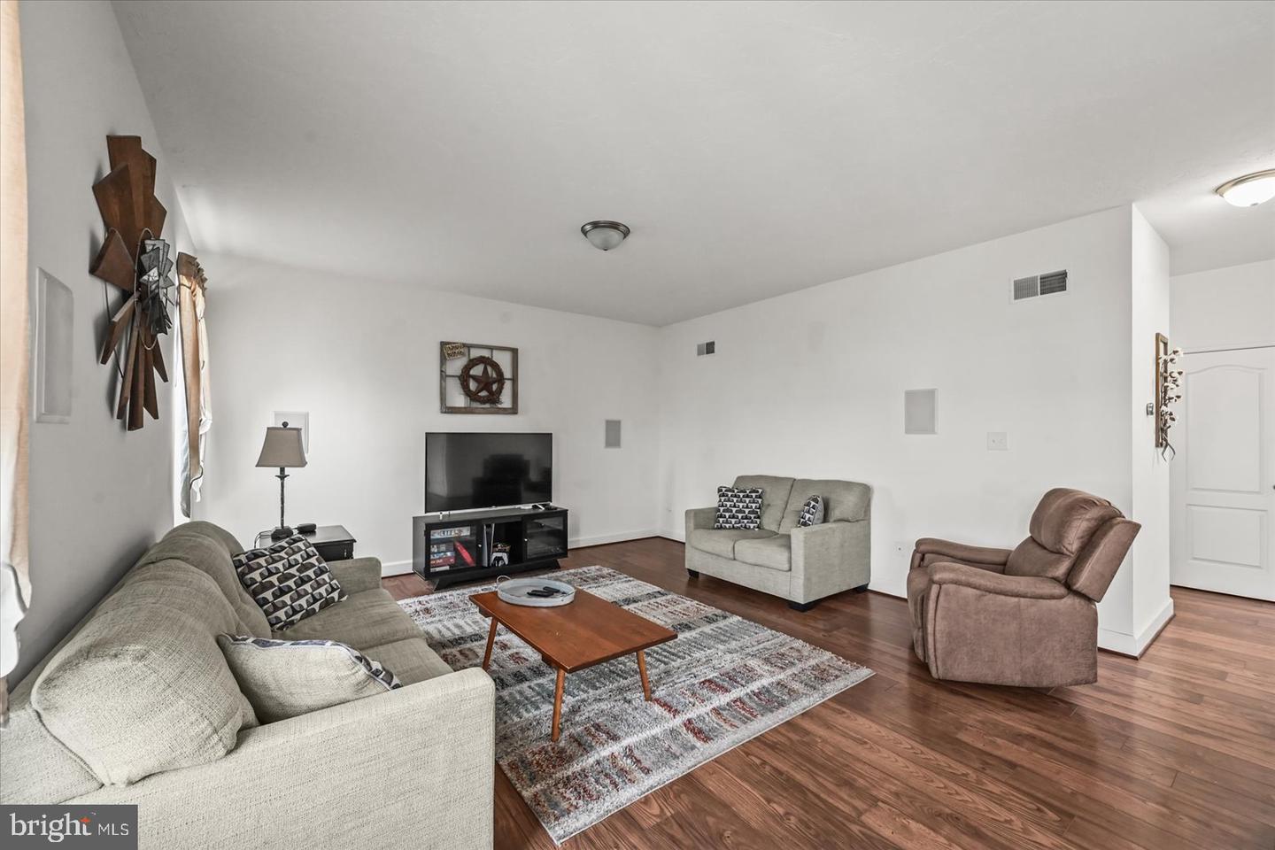 224 Friendly Dr Property Photo 16