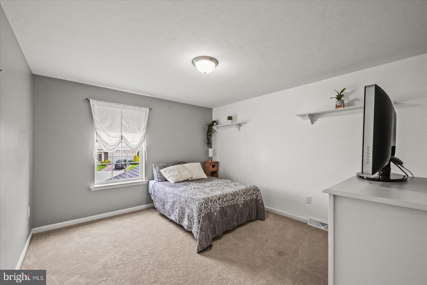 224 Friendly Dr Property Photo 30