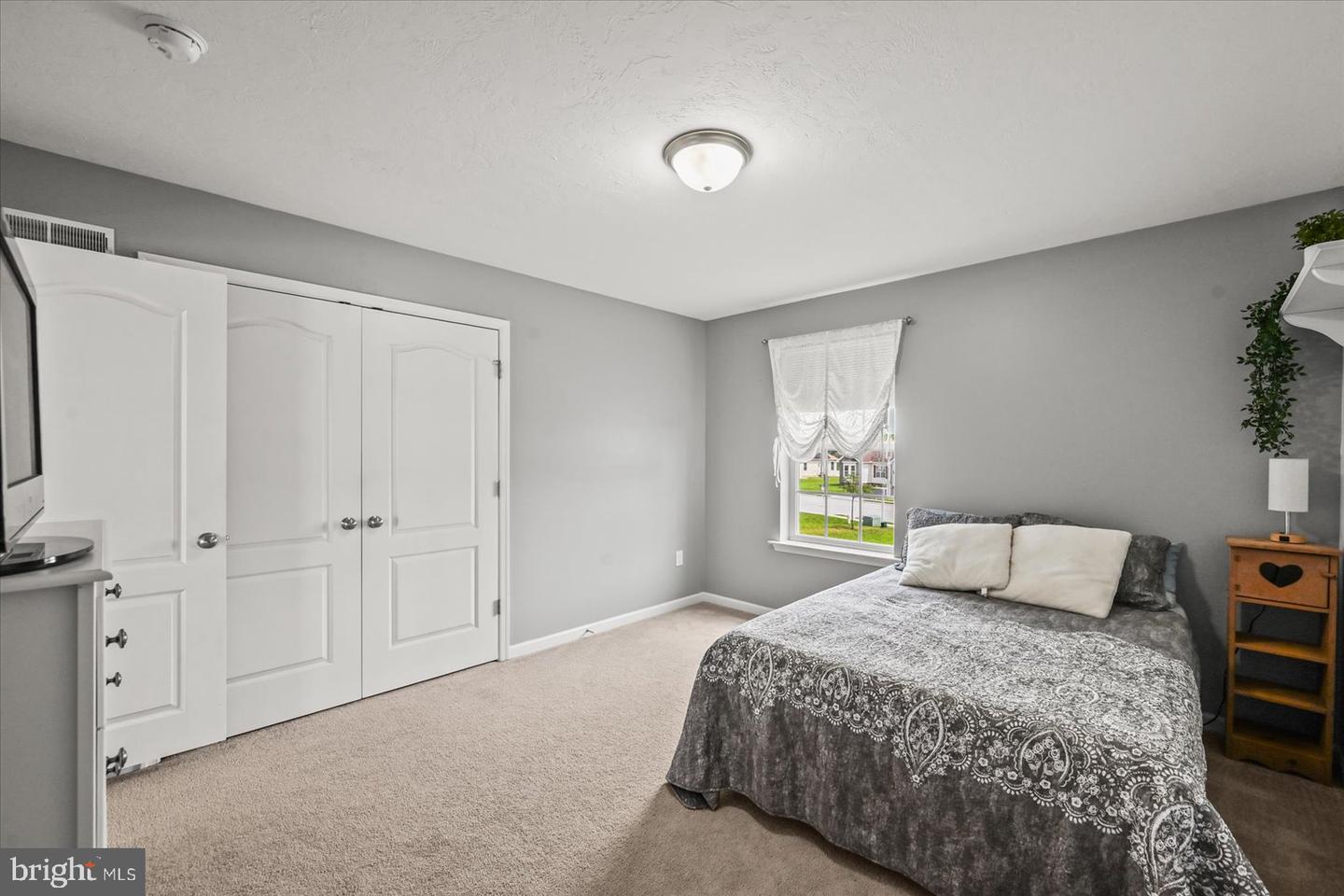 224 Friendly Dr Property Photo 32
