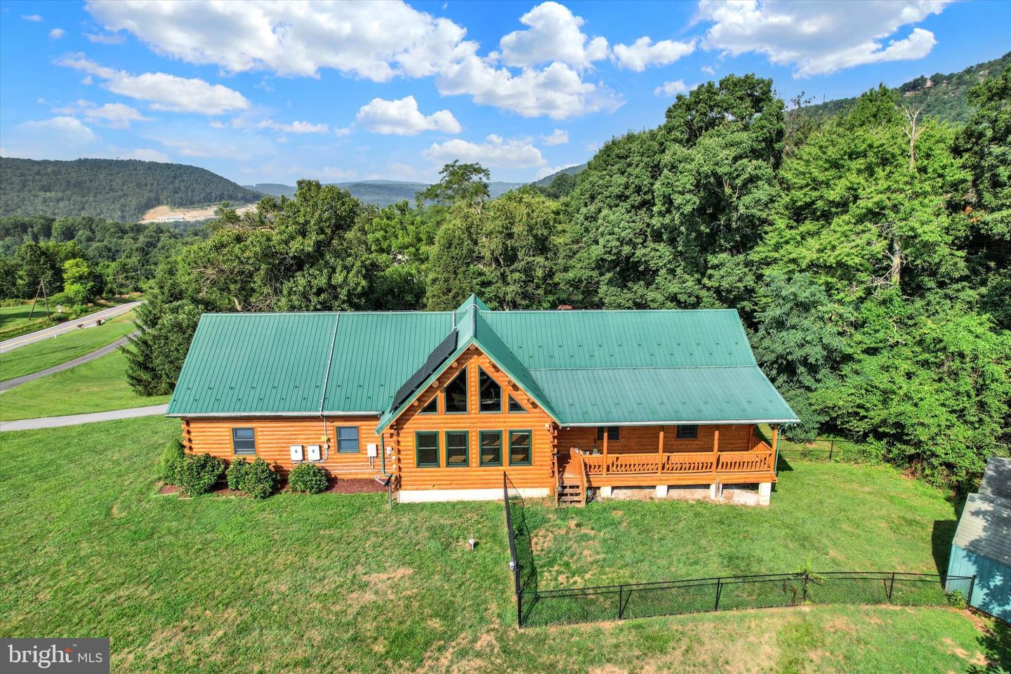 835 Jacks Mountain Rd Property Photo 1