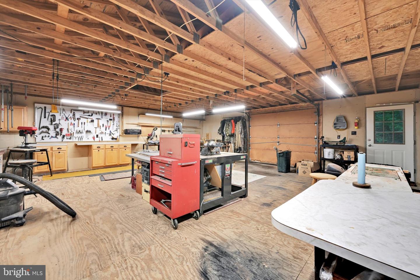 15 Ed Ave Property Photo 60