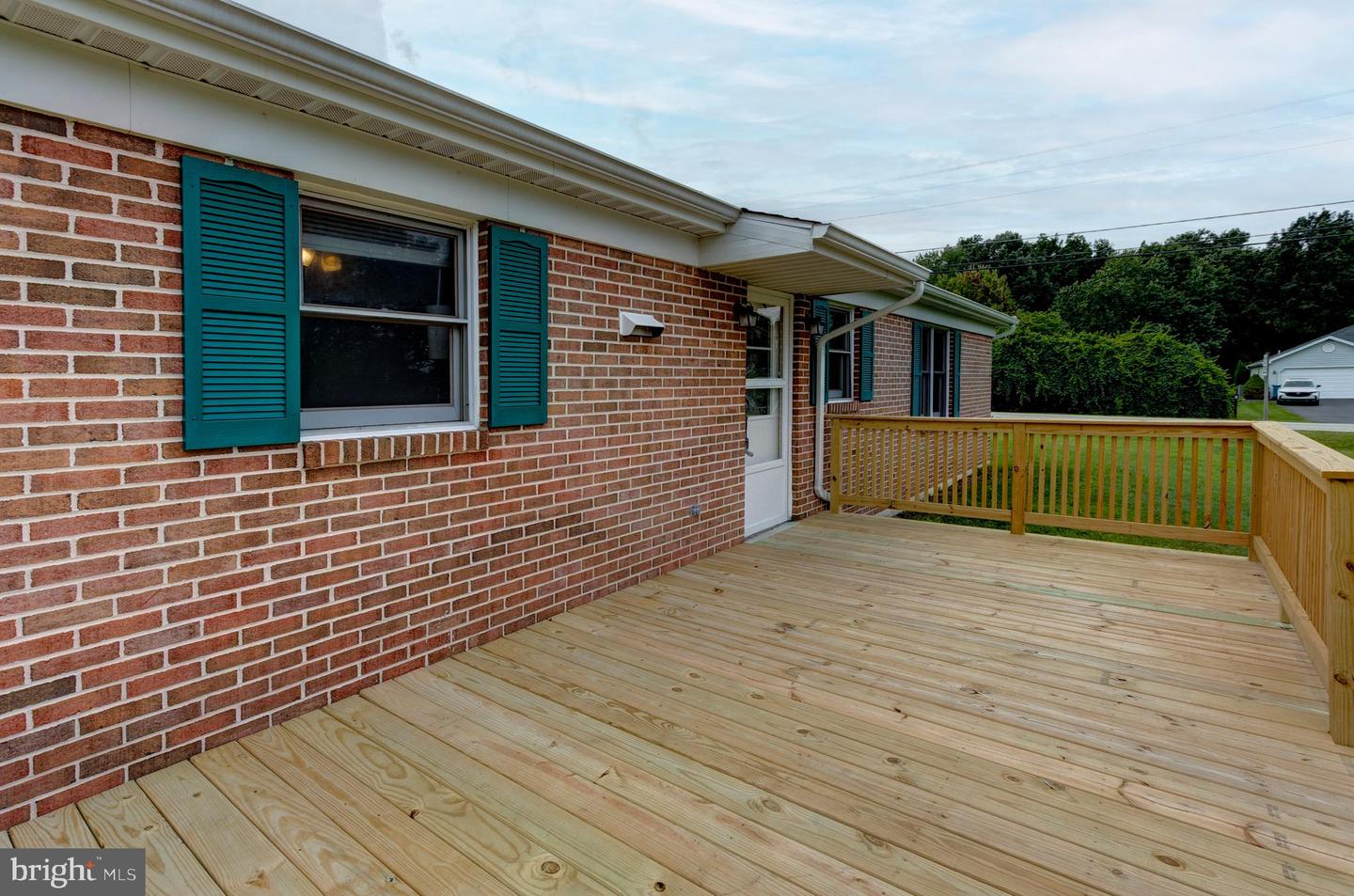 12 Longstreet Dr Property Photo 6