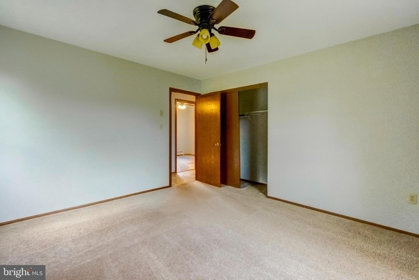 12 Longstreet Dr Property Photo 14