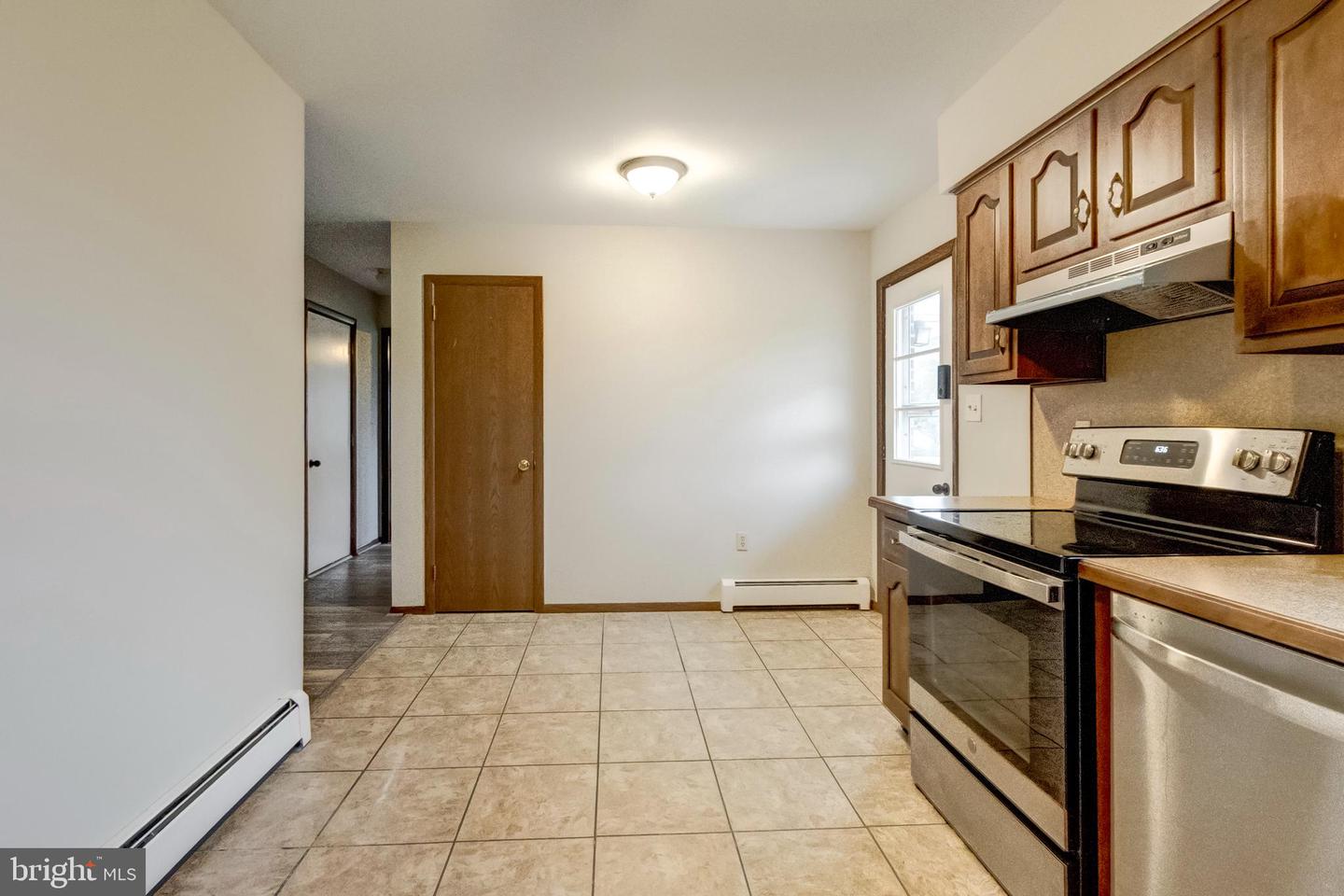12 Longstreet Dr Property Photo 44