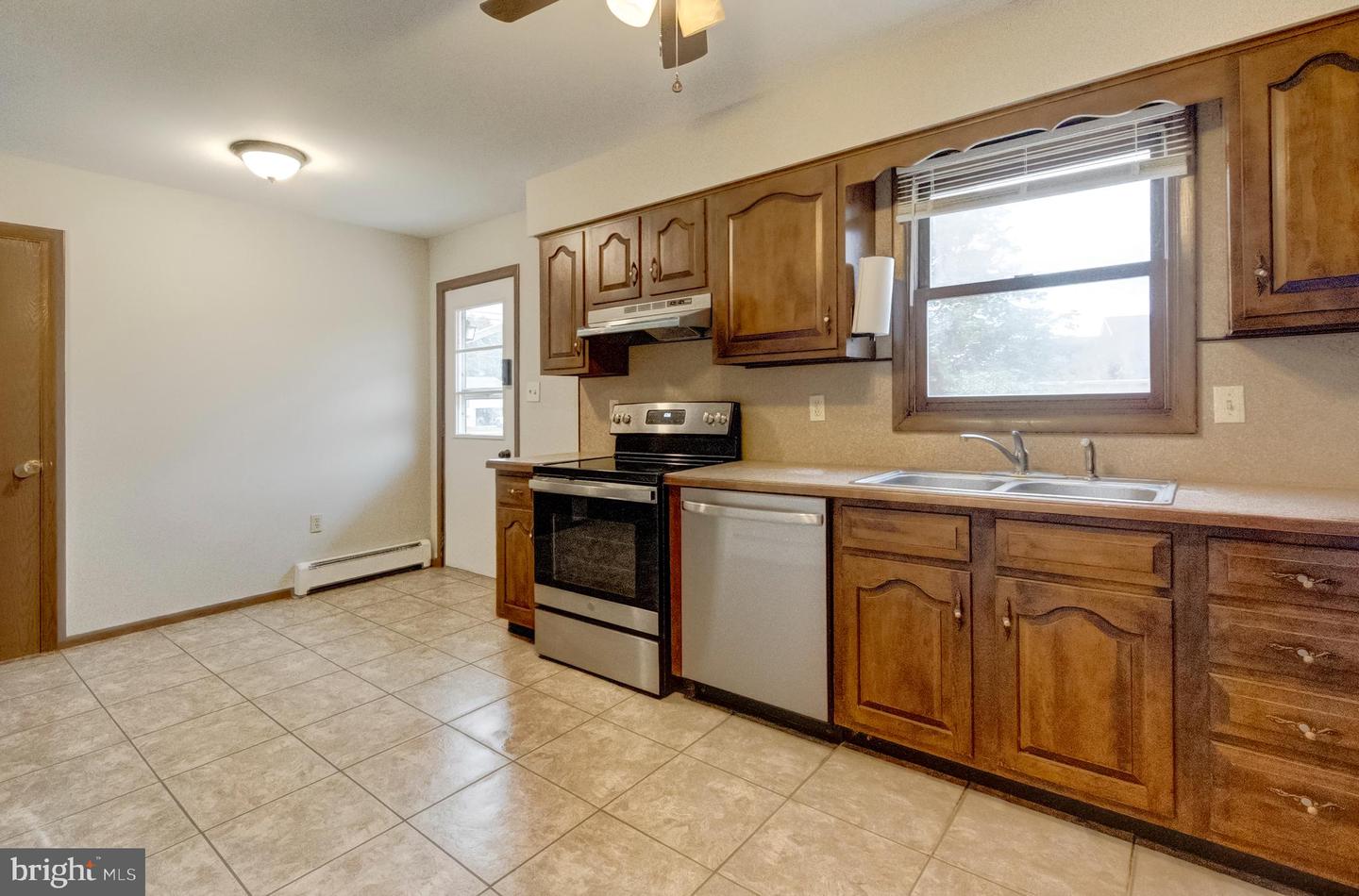 12 Longstreet Dr Property Photo 45