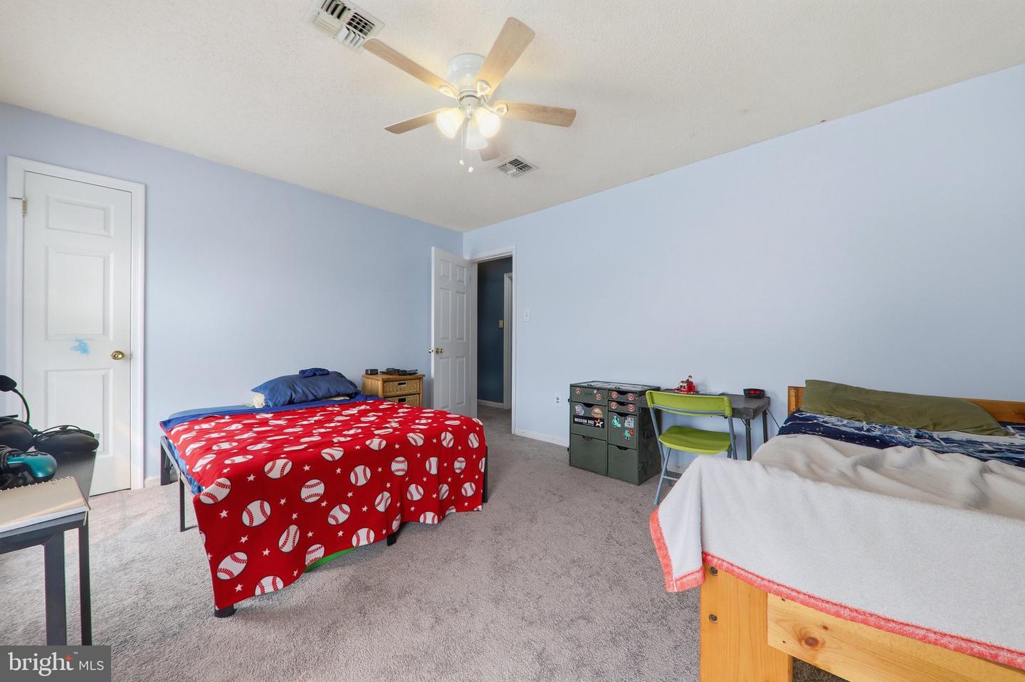 16 E Lakeview Dr Property Photo 22