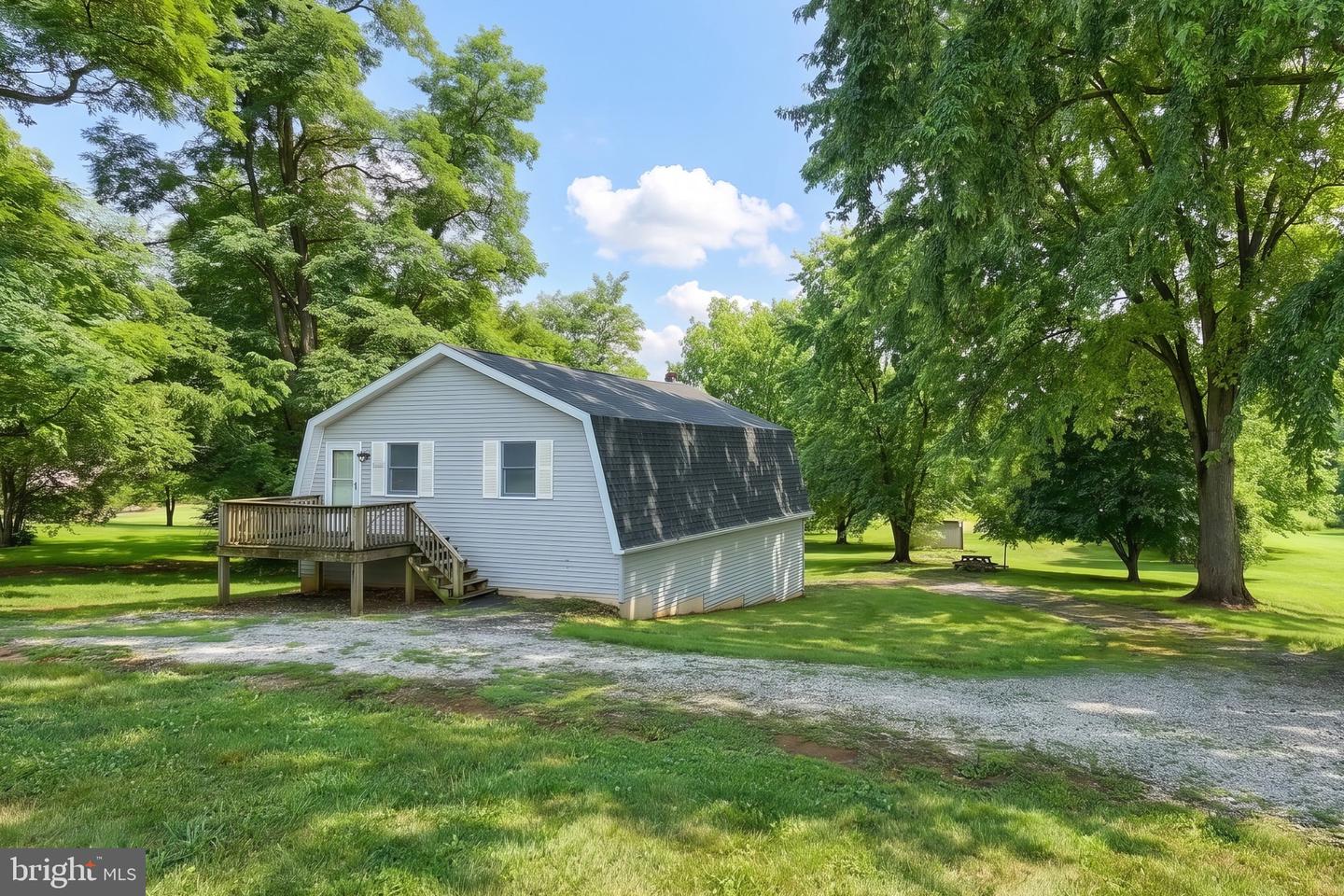 1278 Center Mills Rd Property Photo 1