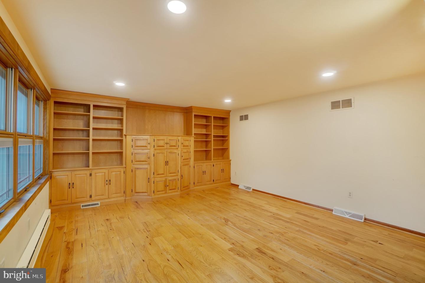 315 700 Rd Property Photo 9
