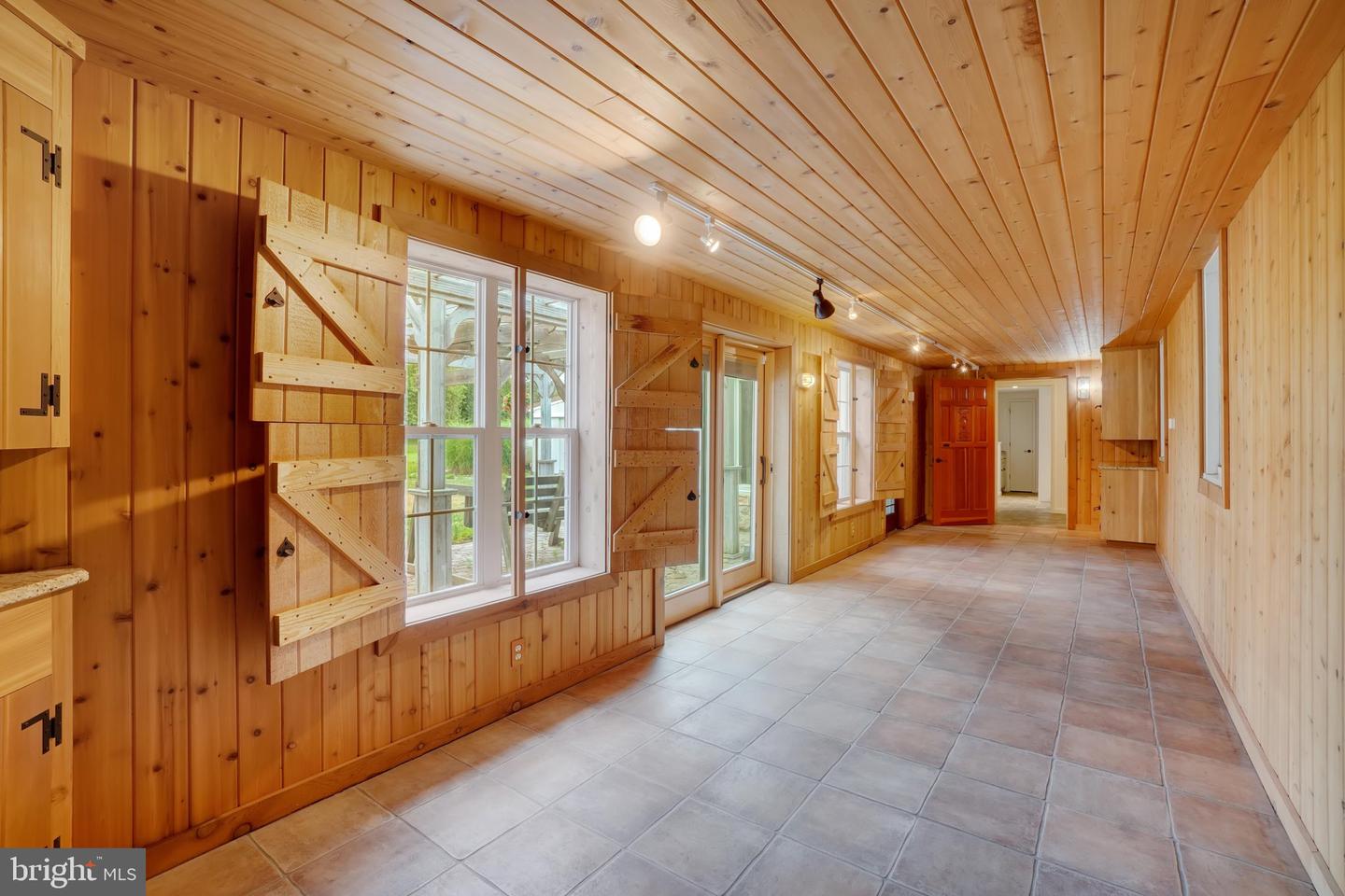 315 700 Rd Property Photo 15