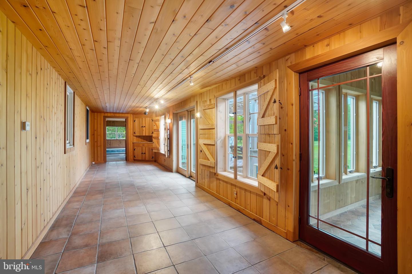 315 700 Rd Property Photo 16