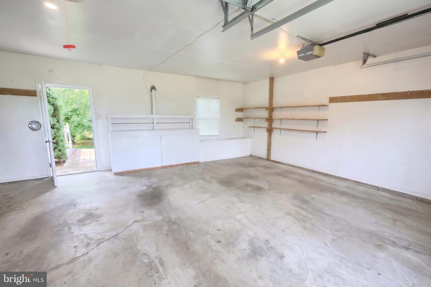 525 Basehoar School Rd Property Photo 31