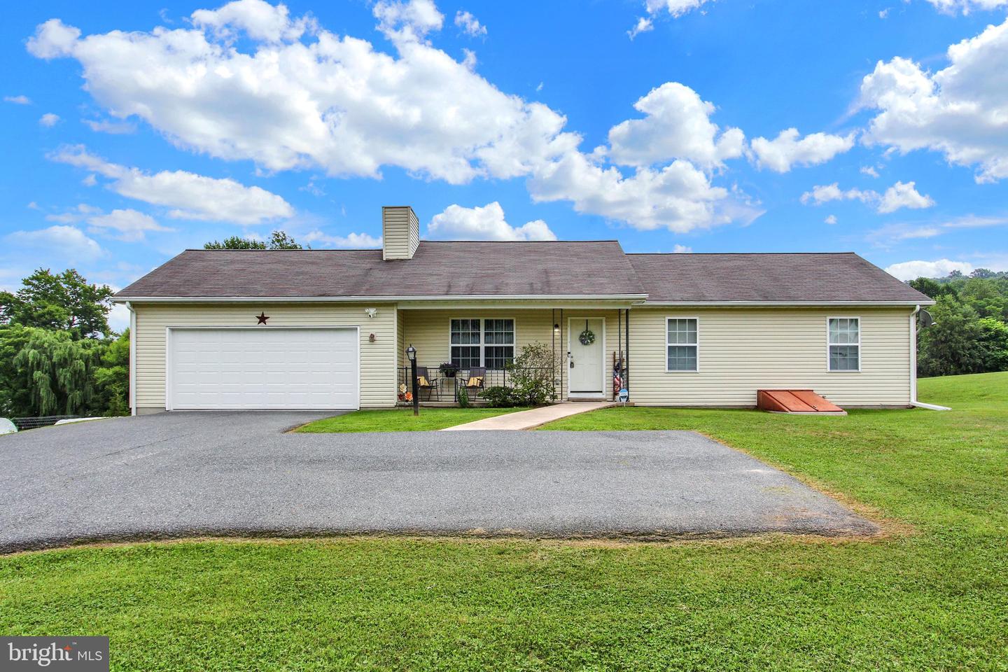 1475 Gablers Rd Property Photo 1