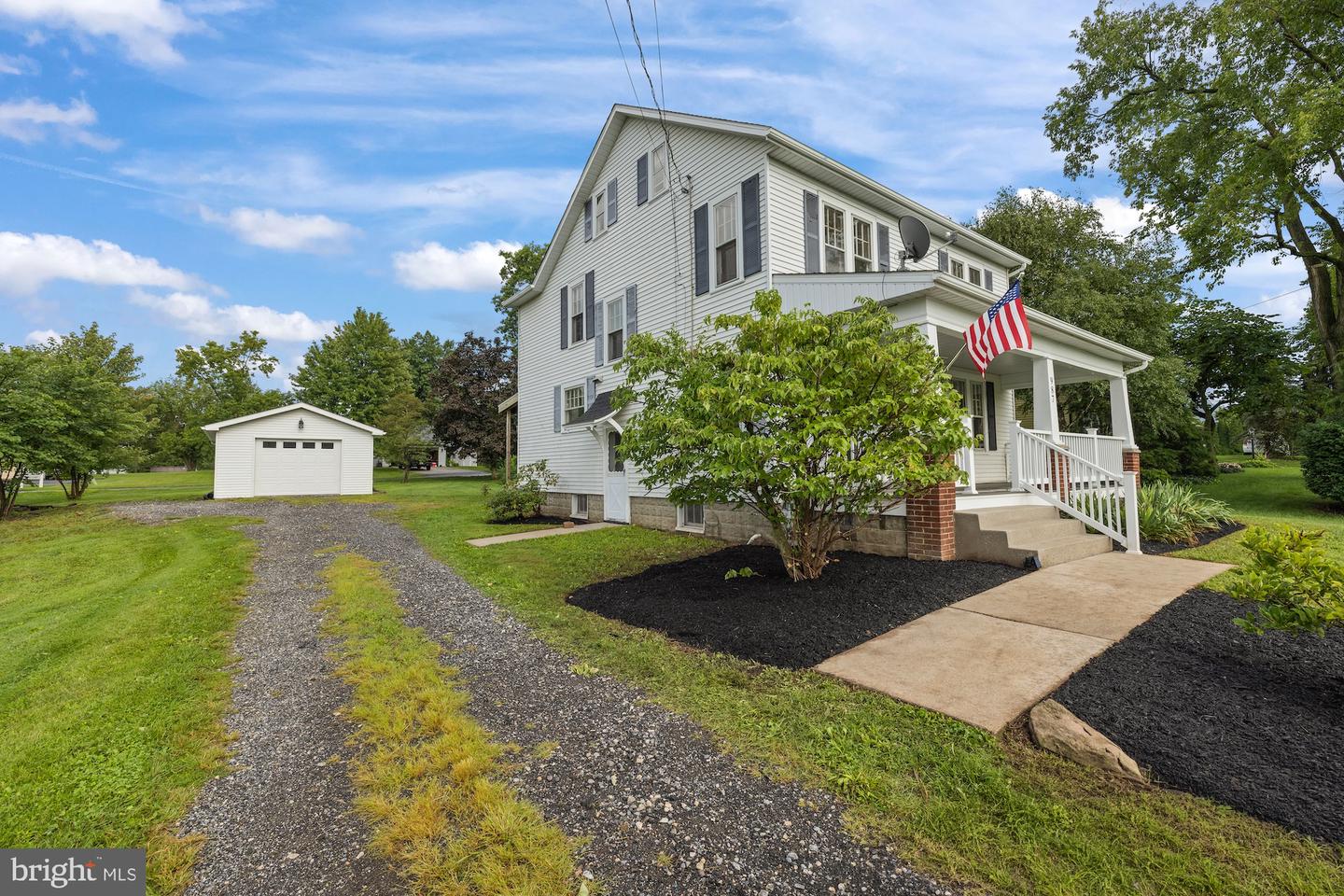 987 Biglerville Rd Property Photo 4