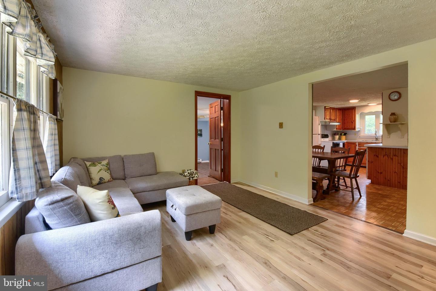 433 Plainview Rd Property Photo 4