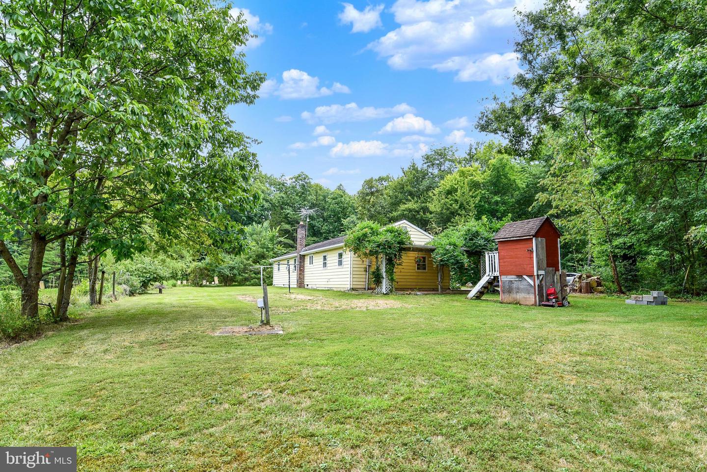 433 Plainview Rd Property Photo 37