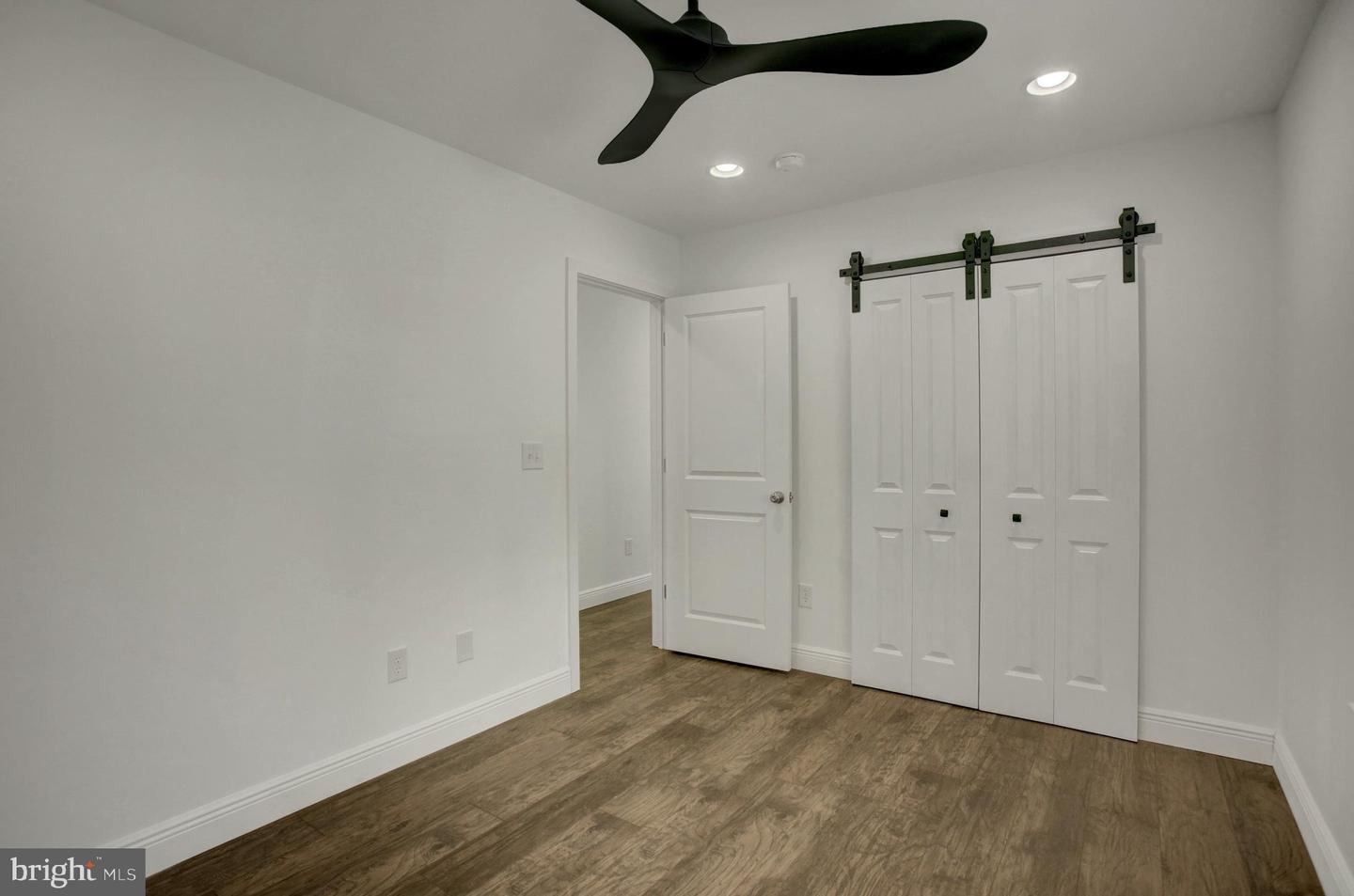 5 Lakeside Trl Property Photo 24