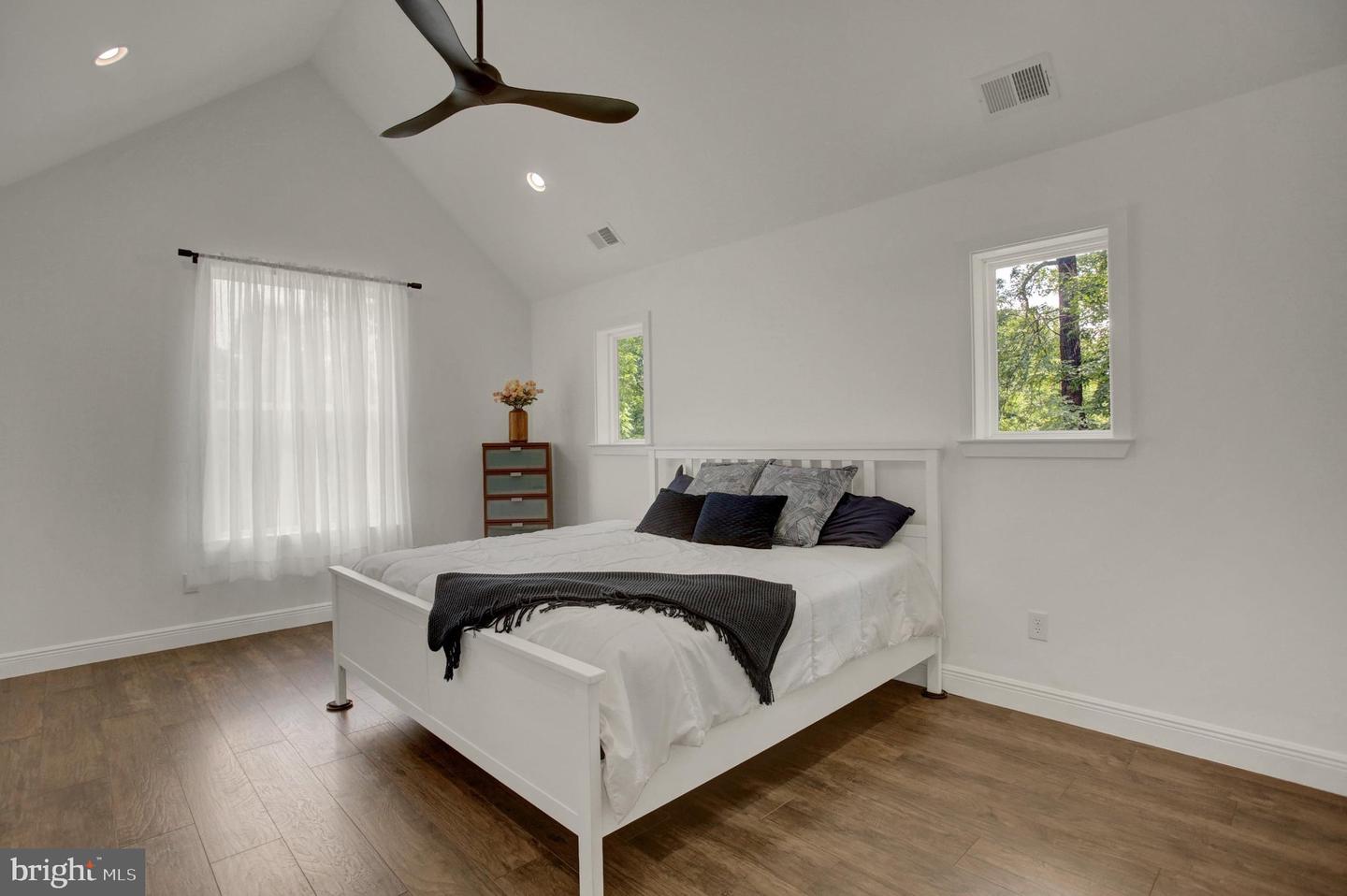5 Lakeside Trl Property Photo 28