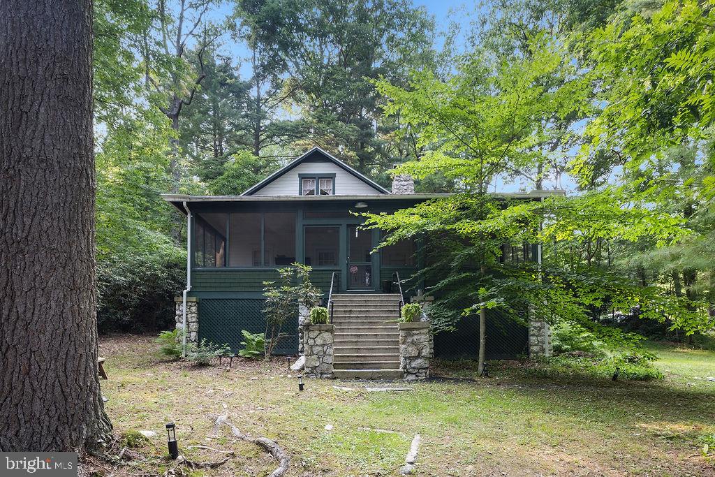 630 Buchanan Valley Rd Property Photo 1