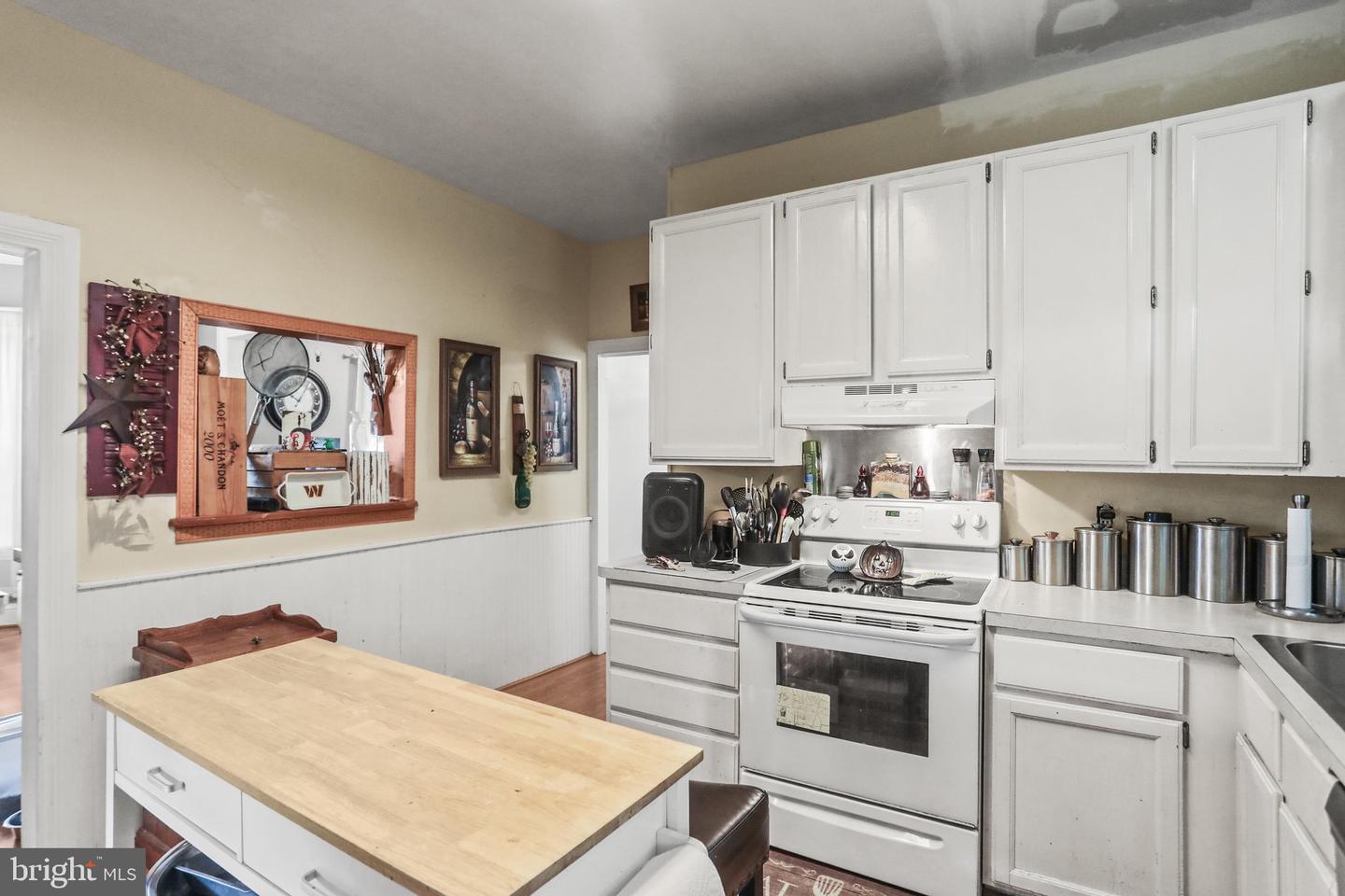 68 Bollinger Rd Property Photo 16