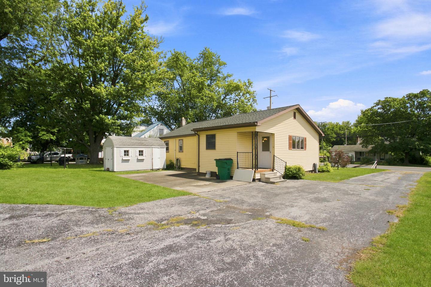 1360 Biglerville Rd Property Photo 3