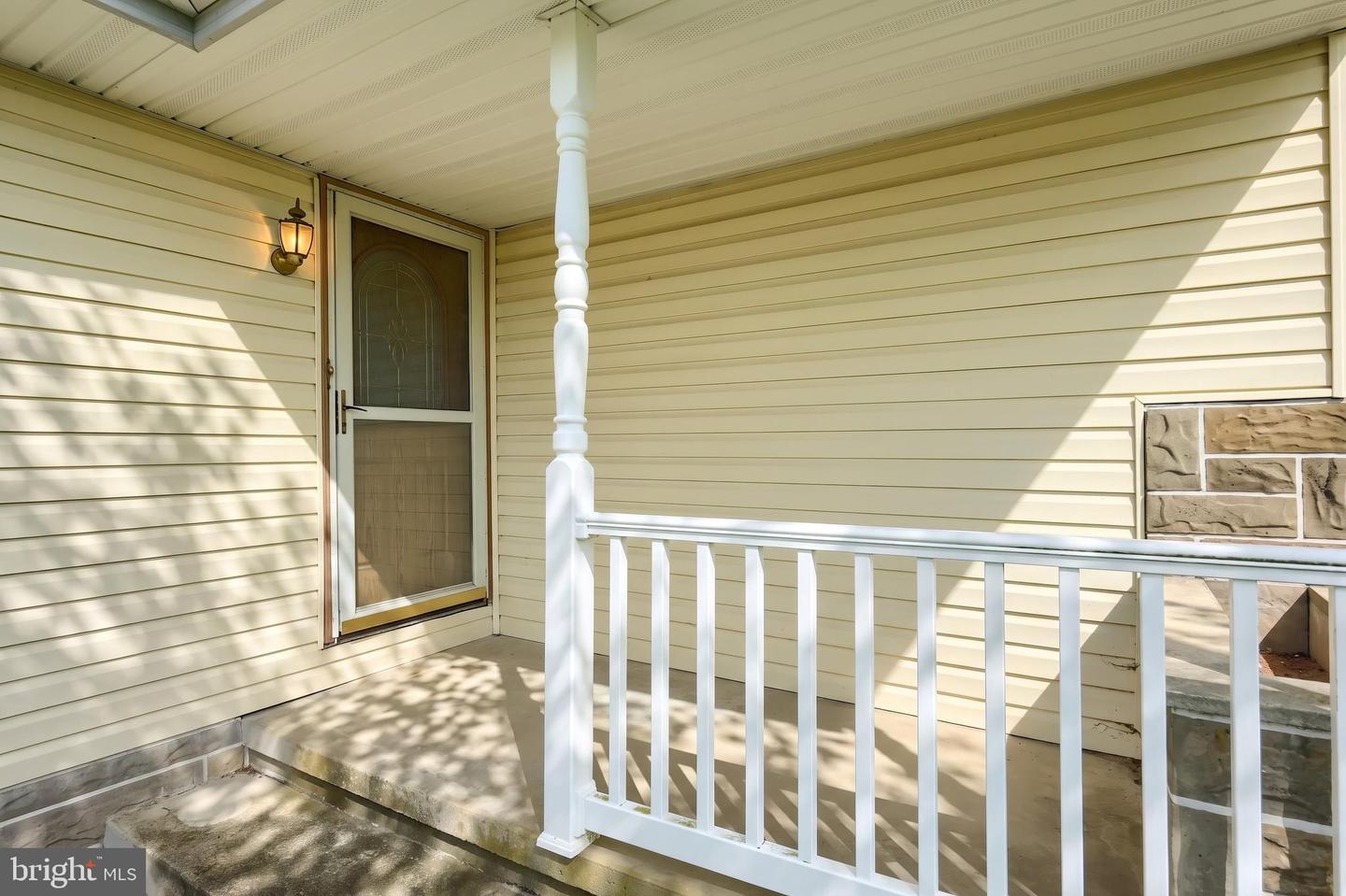 124 Stultz Rd Property Photo 2