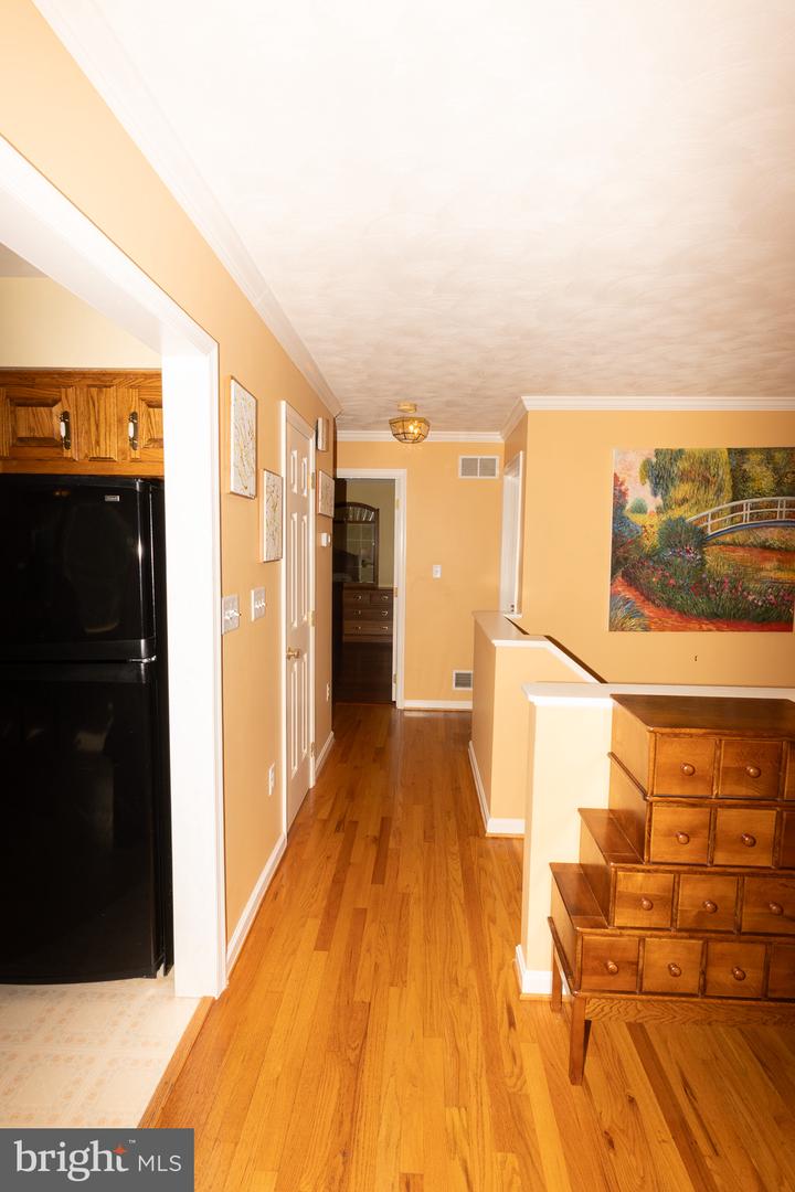 933 Boyle Rd Property Photo 10