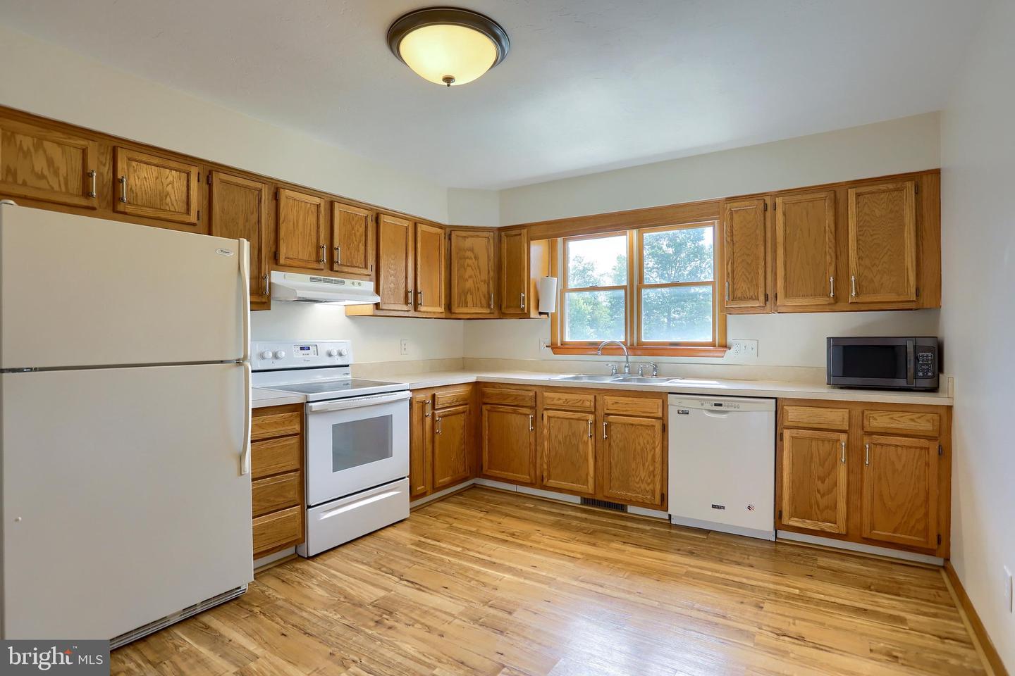 7 Cannon Ln Property Photo 5