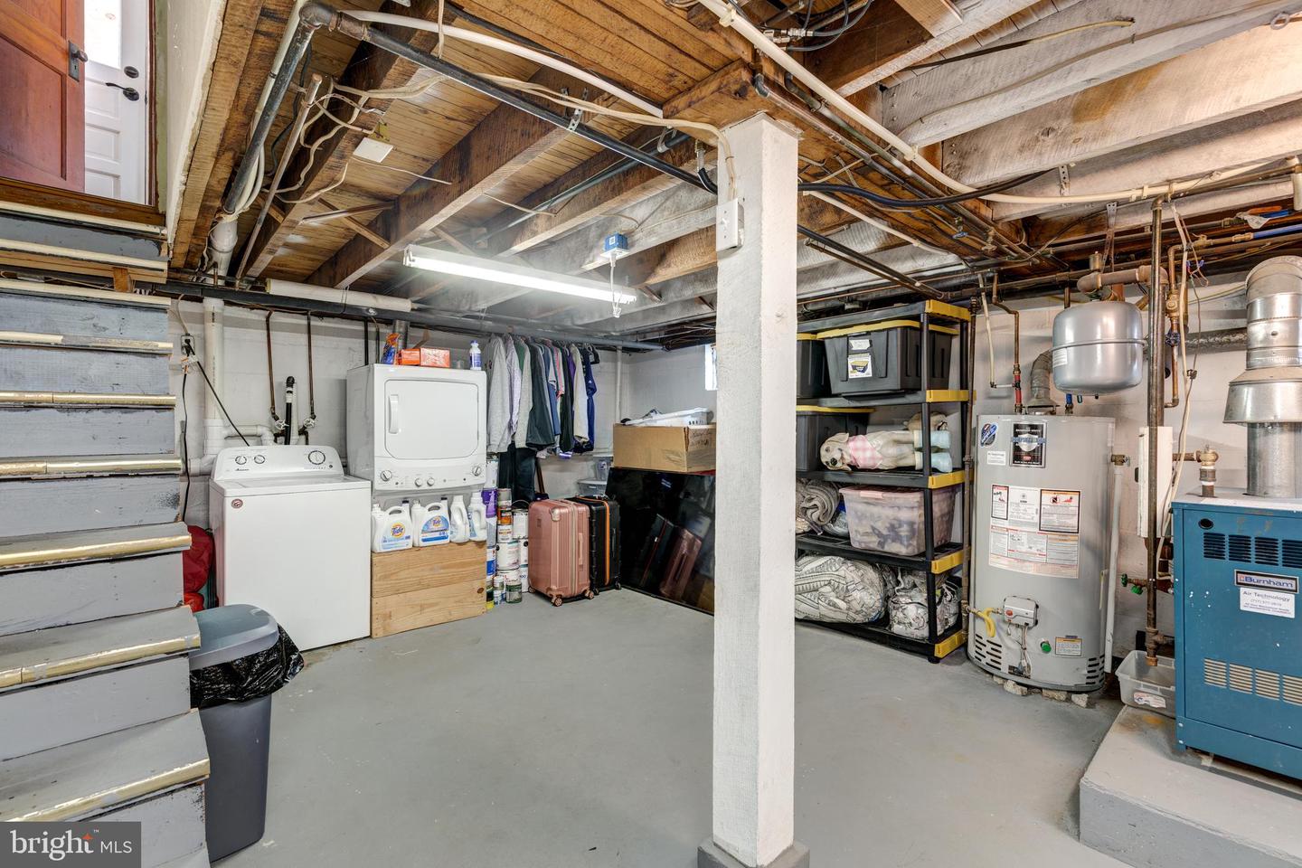 410 South St Property Photo 25
