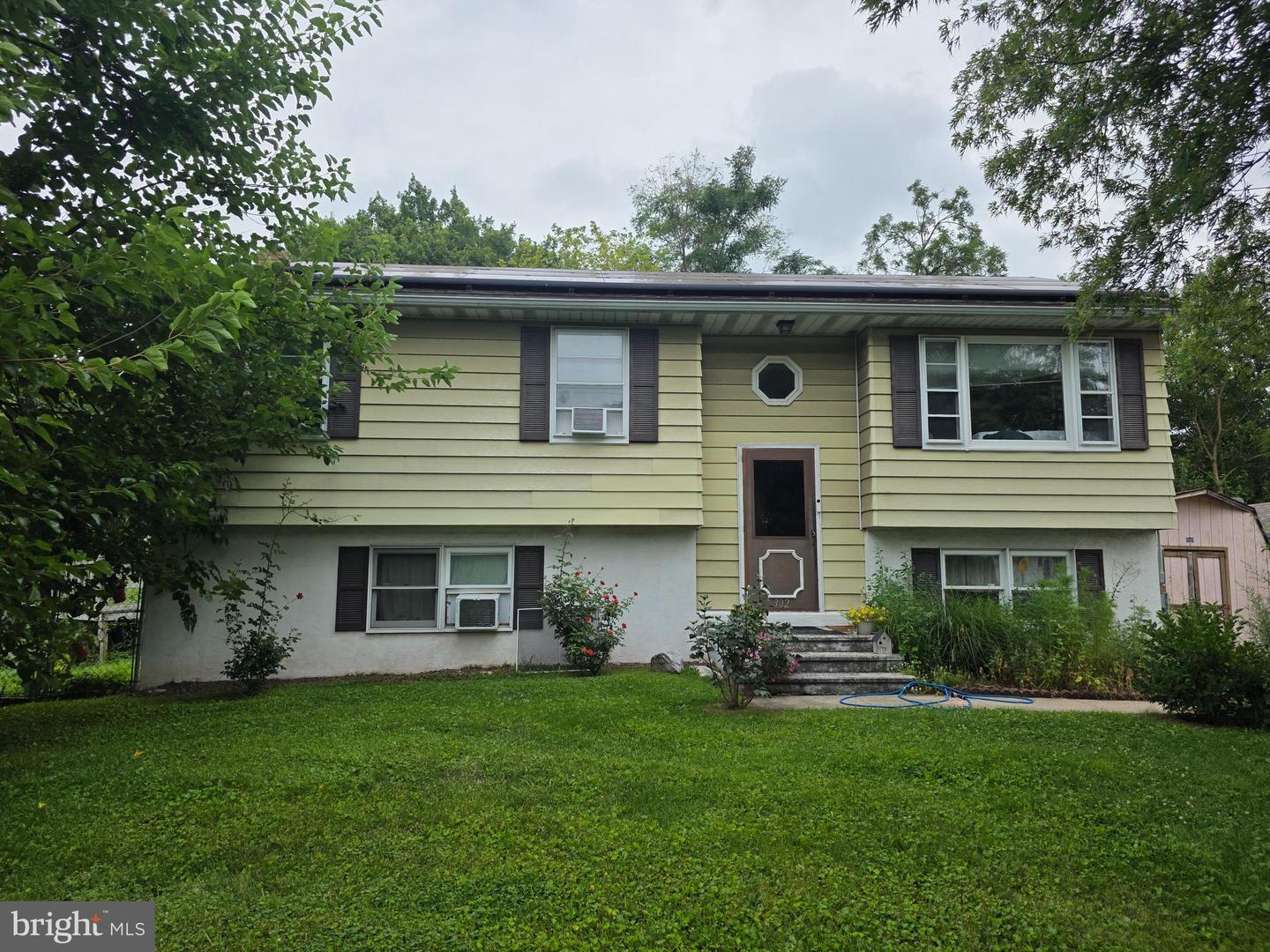 302 Hanover St Property Photo 1